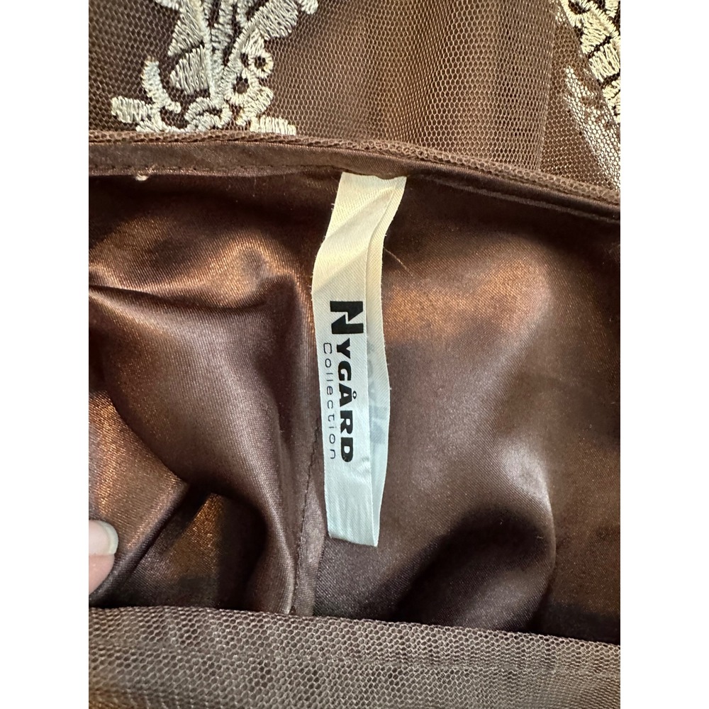 Nygard Collection Brown Mesh Embroidered Midi Skirt Pleated Waist Size 10 - Picture 7 of 8
